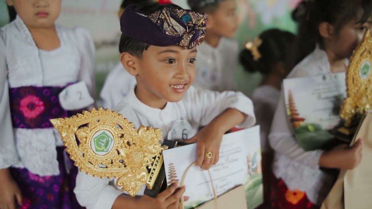 Bulan Bahasa Bali Desa Kerta Tahun 2026