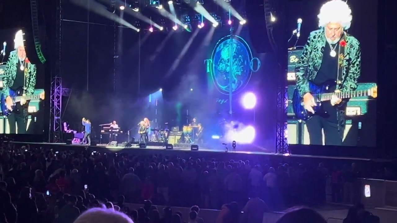 Toto - Child’s Anthem / Carmen / Rossana (Claro Arena, Santiago, Chile 2025)