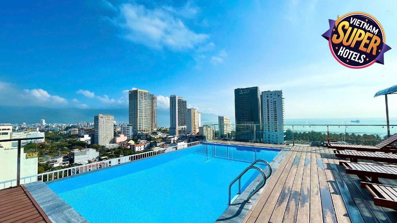 Royal Beach Hotel | Da Nang, Vietnam | Hotel Review 🏩