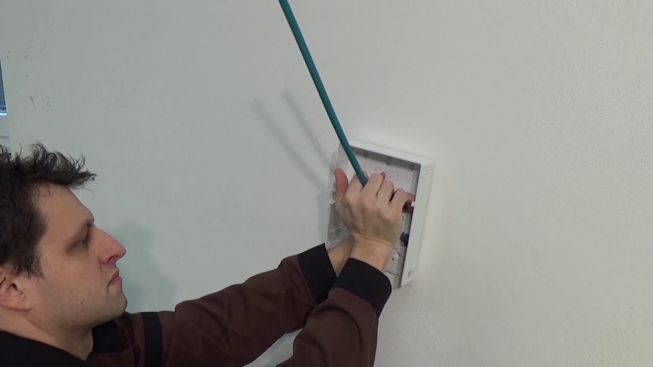 Mont&aacute;ž MTeH boxů na prostup stěnou