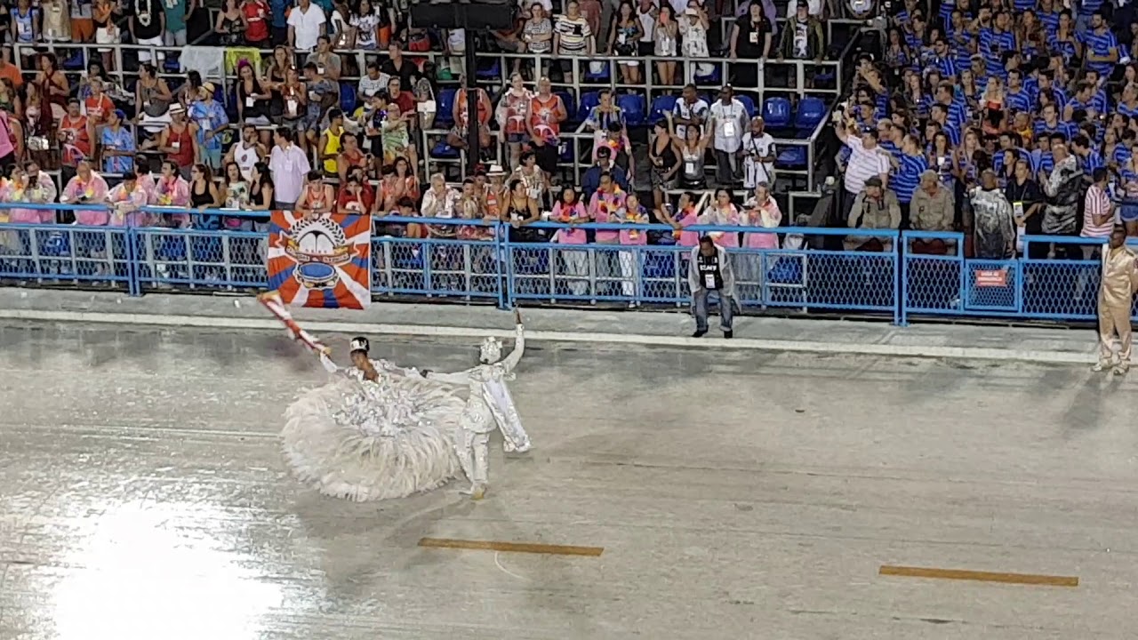 Viradouro 2019 - Ruth e Julinho - Primeiro casal de mestre-sala e porta-bandeira