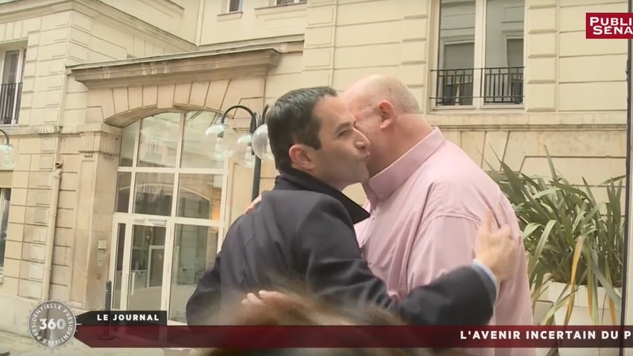 Reportage : l'avenir incertain du PS