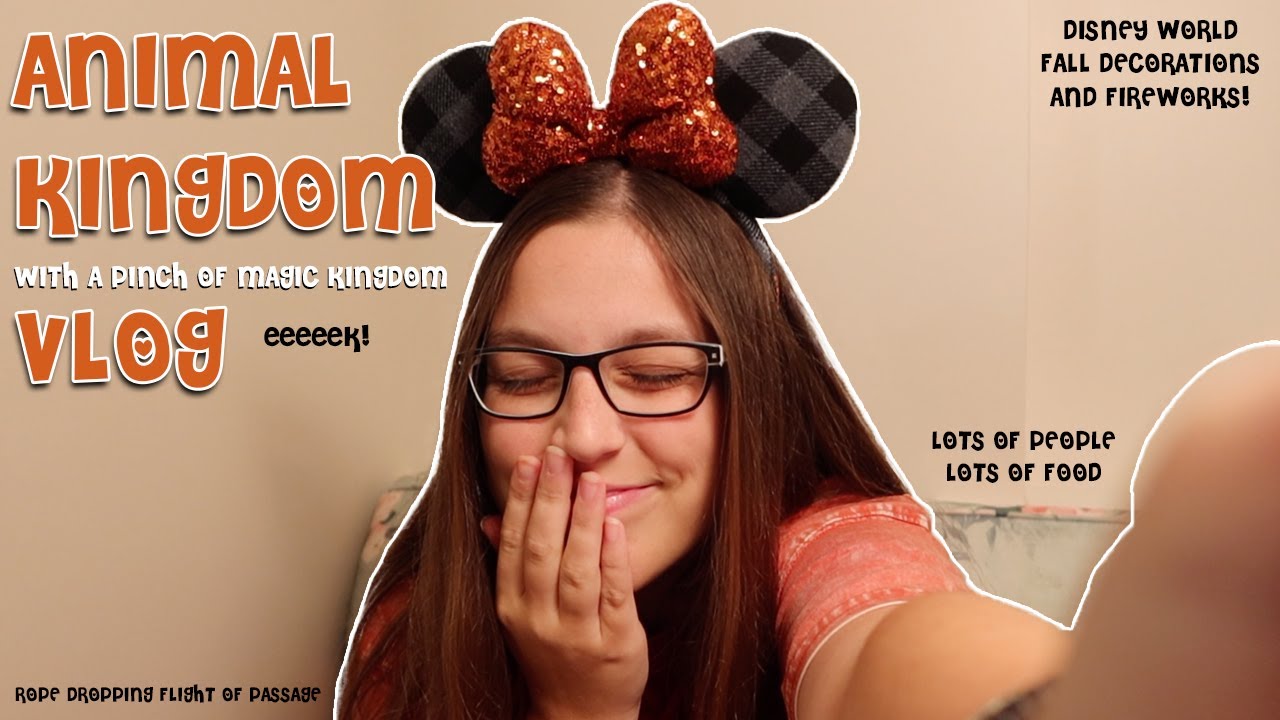 ANIMAL KINGDOM vlog! Fall decorations, Happily Ever After fireworks & more! Walt Disney World 2023!