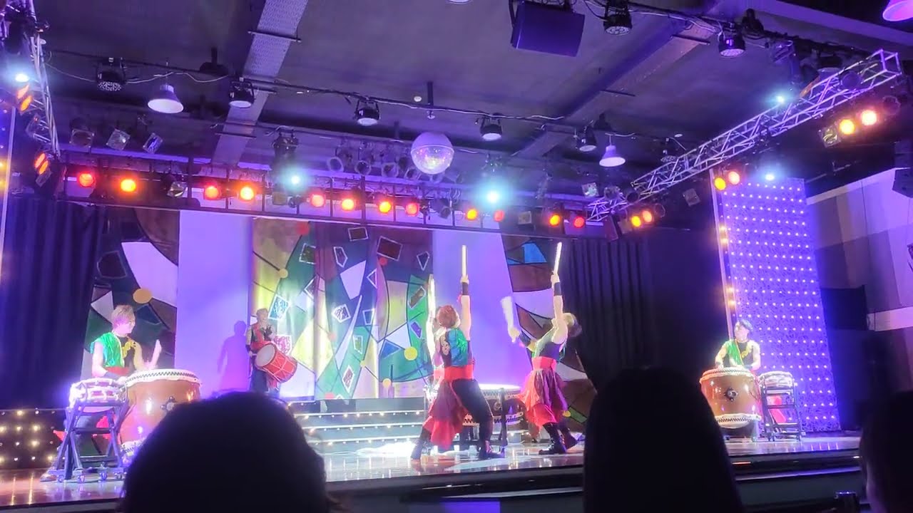 20251108ハウステンボス天鼓「激!!Let‘ｓクリスマスビート」
