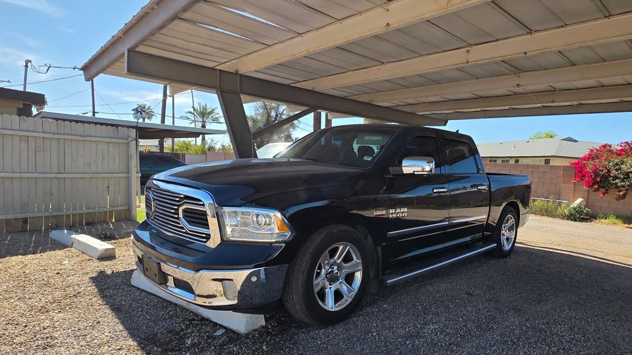 ²⁰¹⁴ dodge ram 1500 5.7 pt1 se quedo en el suelo no suben las bolsas de haire o la suspension 