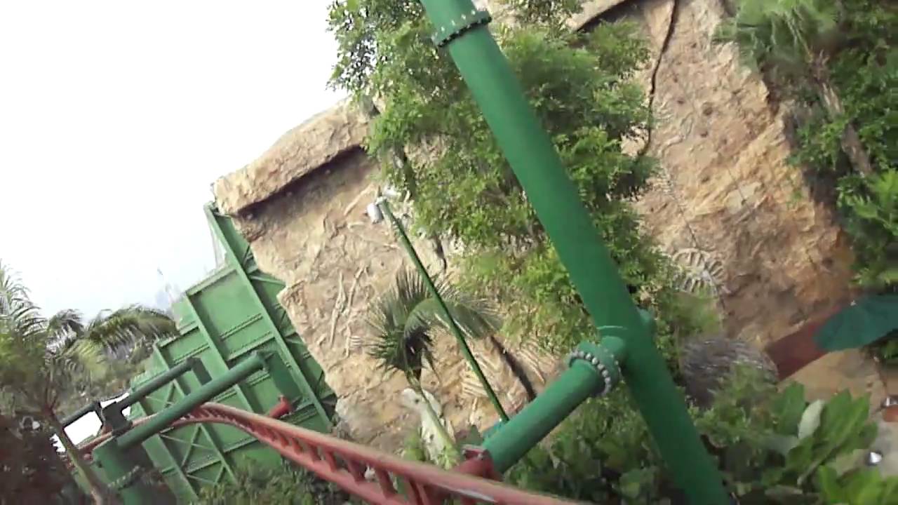 Canopy Flyer Ride - Jurassic Park - Universal Studios Singapore