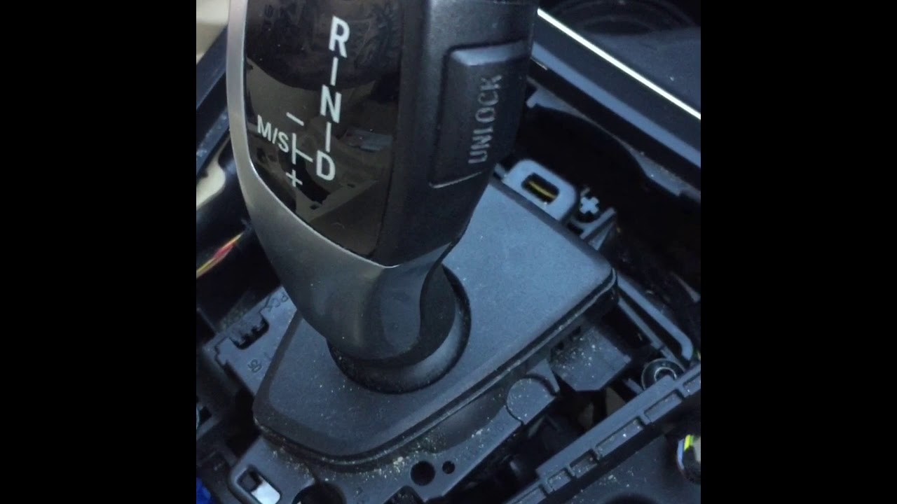 BMW F30 Centre Console removal