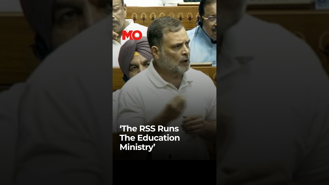Рахул Ганди утверждает, что RSS контролирует Министерство образования, и называет уход Прадхана &laquo;...