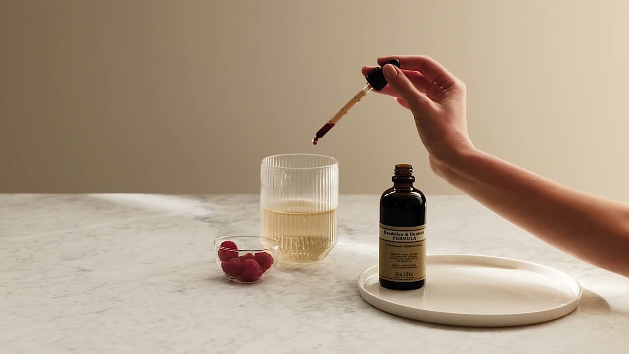 An Insight Into | Tinctures | Neal's Yard Remedies
