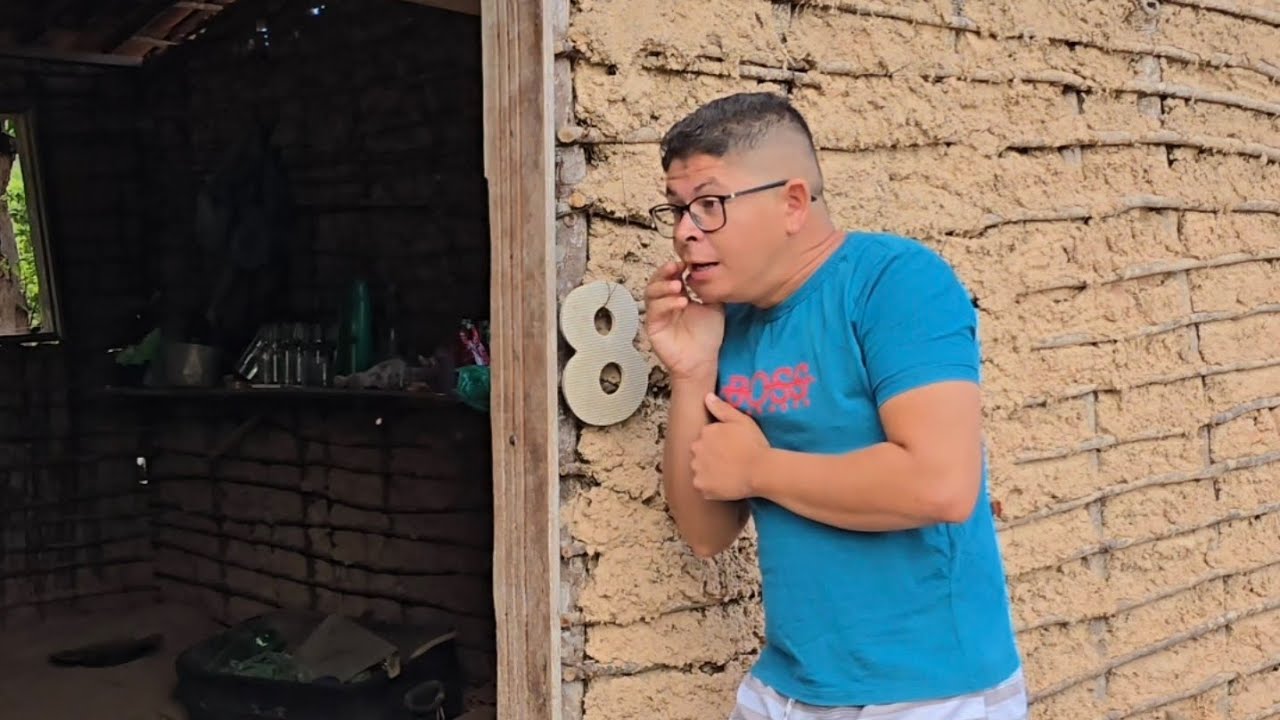 Ajudante curioso 