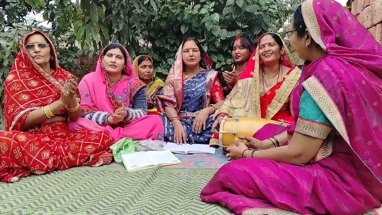 माता जी का गीत आप सबको कैसा लगा कमेंट में जरूर बताया ज्यादा से ज्यादा शेयर करें और सब्सक्राइब कीजिए 