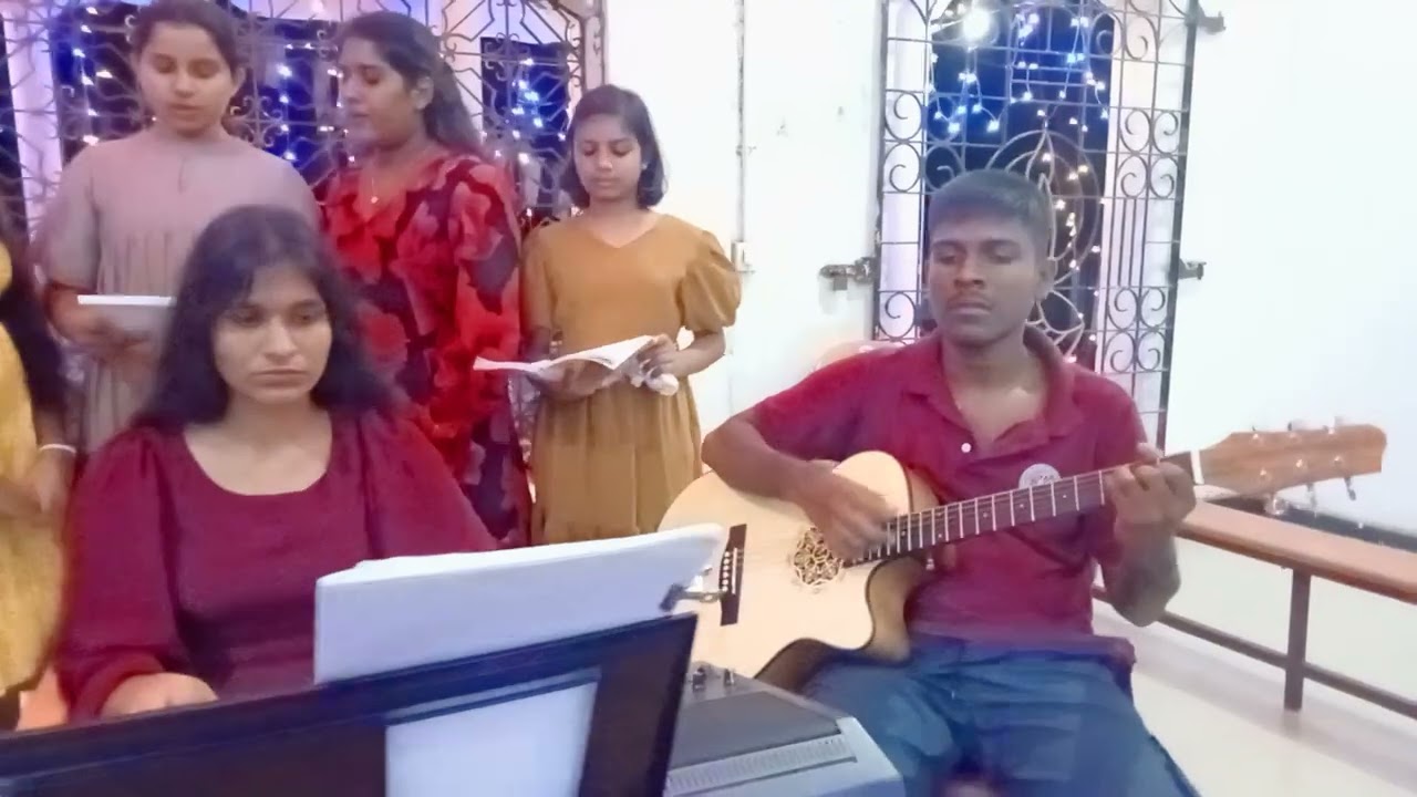 සාදුකාර    දී    යමු   පා    ගමනින්