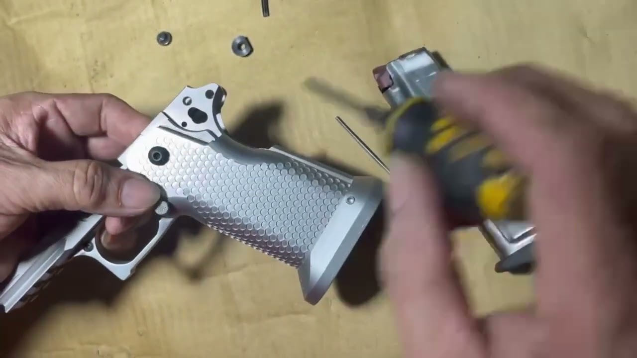 Steel Grip #metroarms