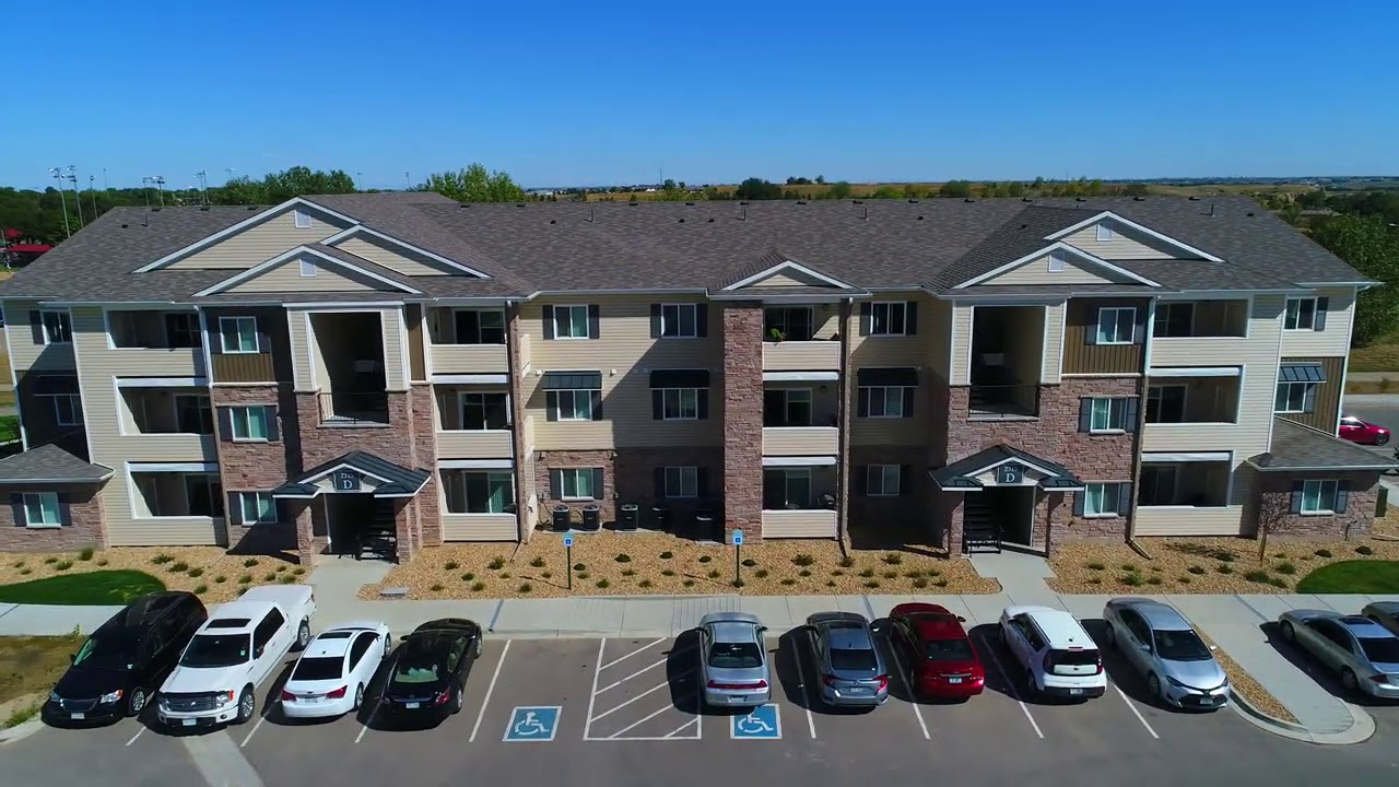 Sandstone Vistas Apartments, 2315 Zlaten Drive, Longmont, CO 80504
