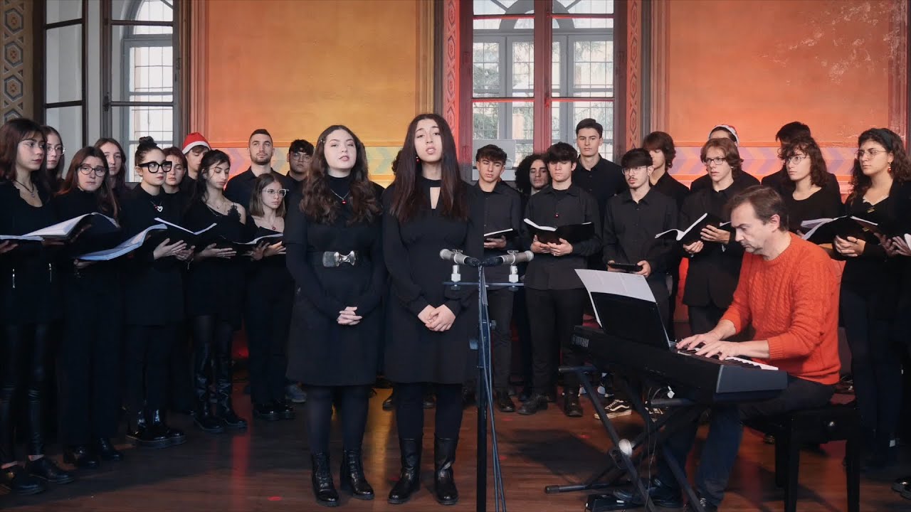 Coro del liceo musicale Da Vinci di Alba - Snowman