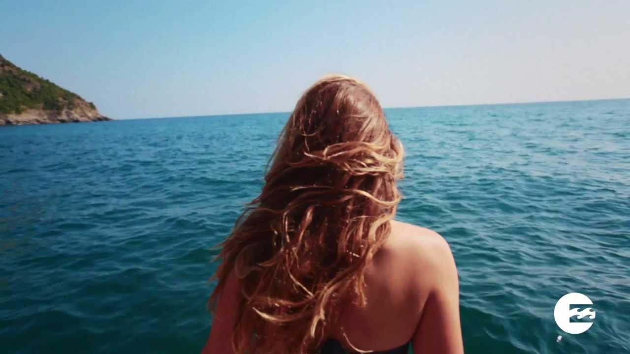 Photoshoot: European Road Trip