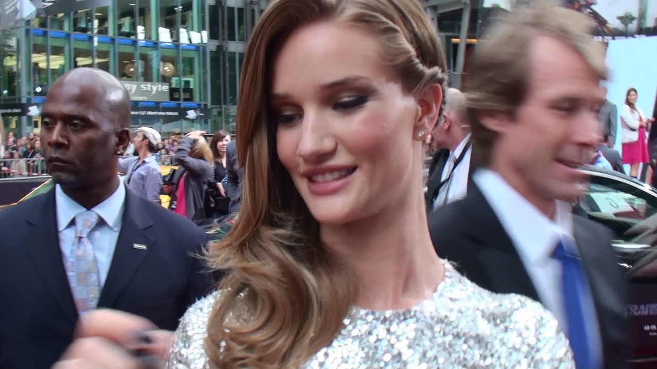 Rosie Huntington-Whiteley  in Berlin (Transformers 3: Dark of the Moon European Premiere)