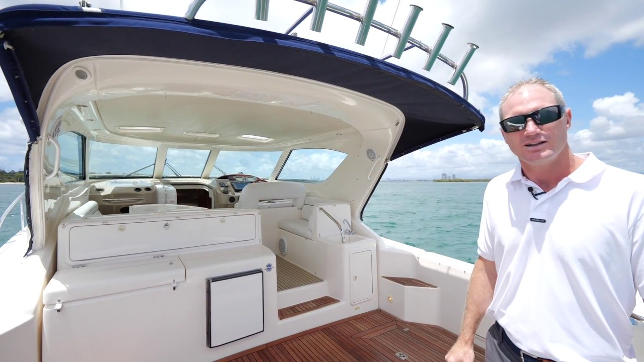 Riviera 4000 Offshore Express - Walkthrough