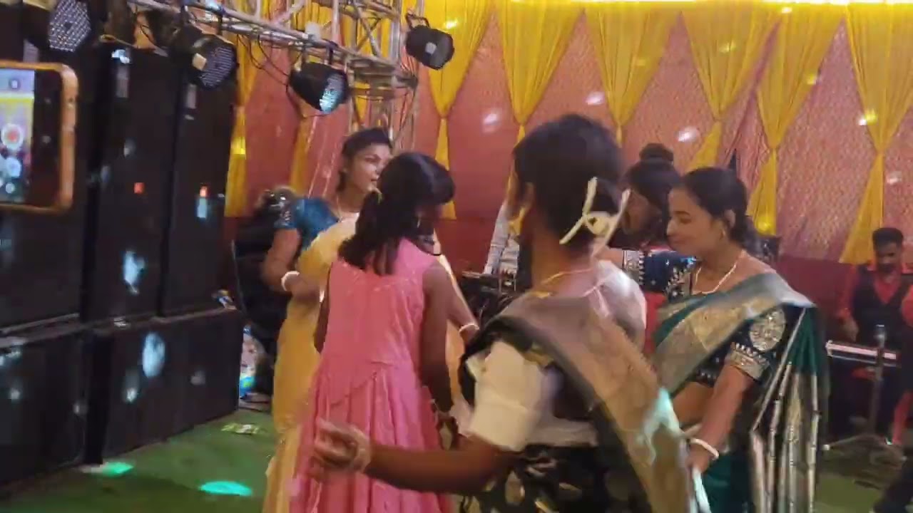 Pachha re pachha te #shorts #viral #trending #funny #dance