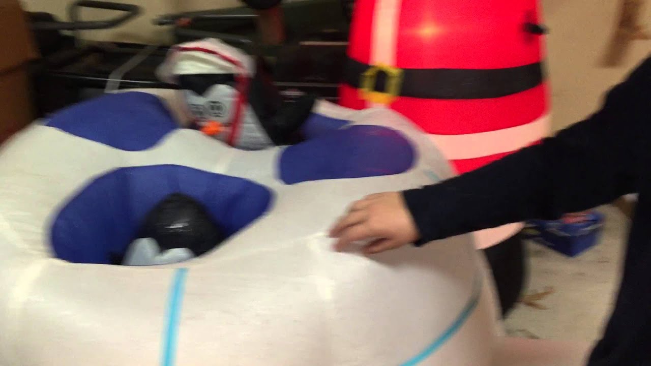Rollins' Christmas Inflatable show