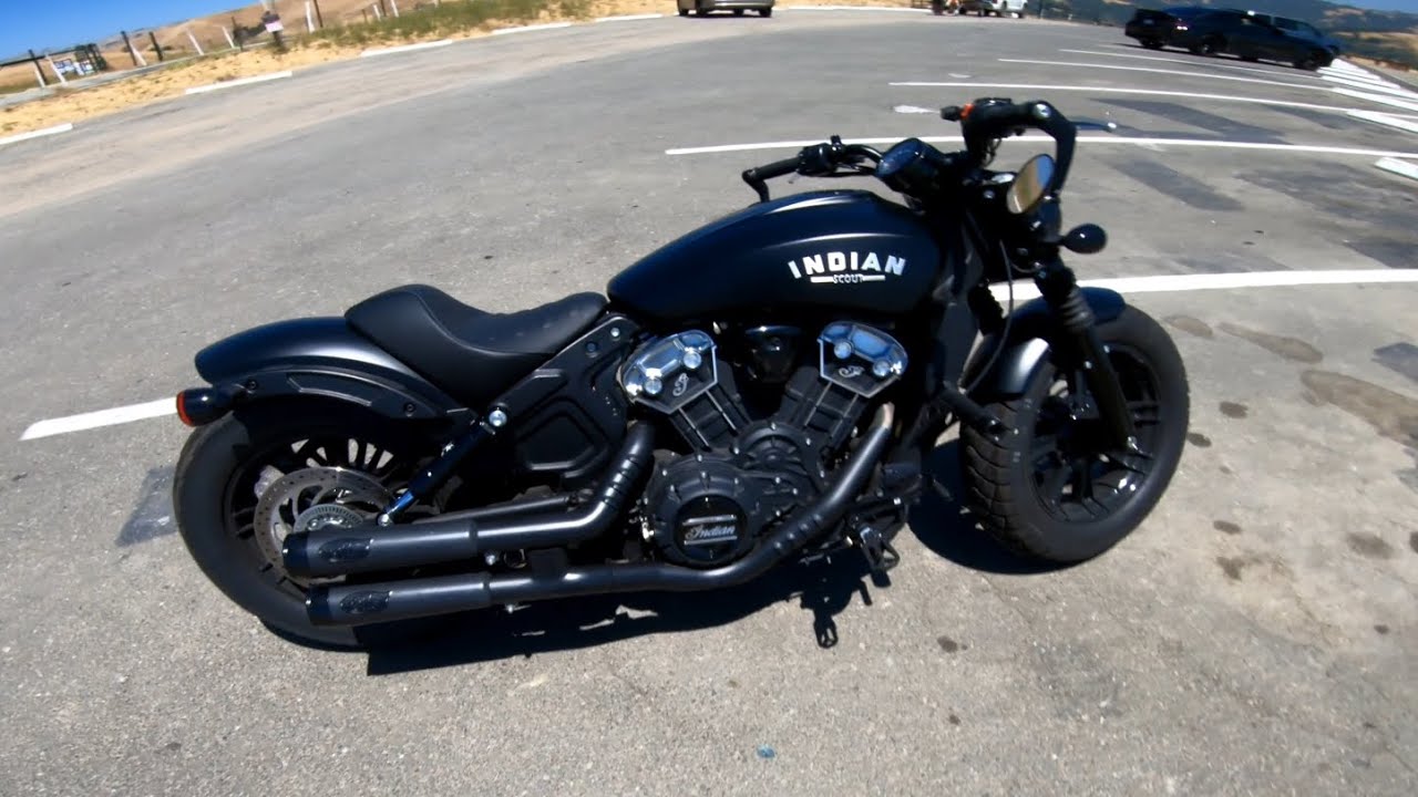 Indian Scout Bobber - Uphill Cruise