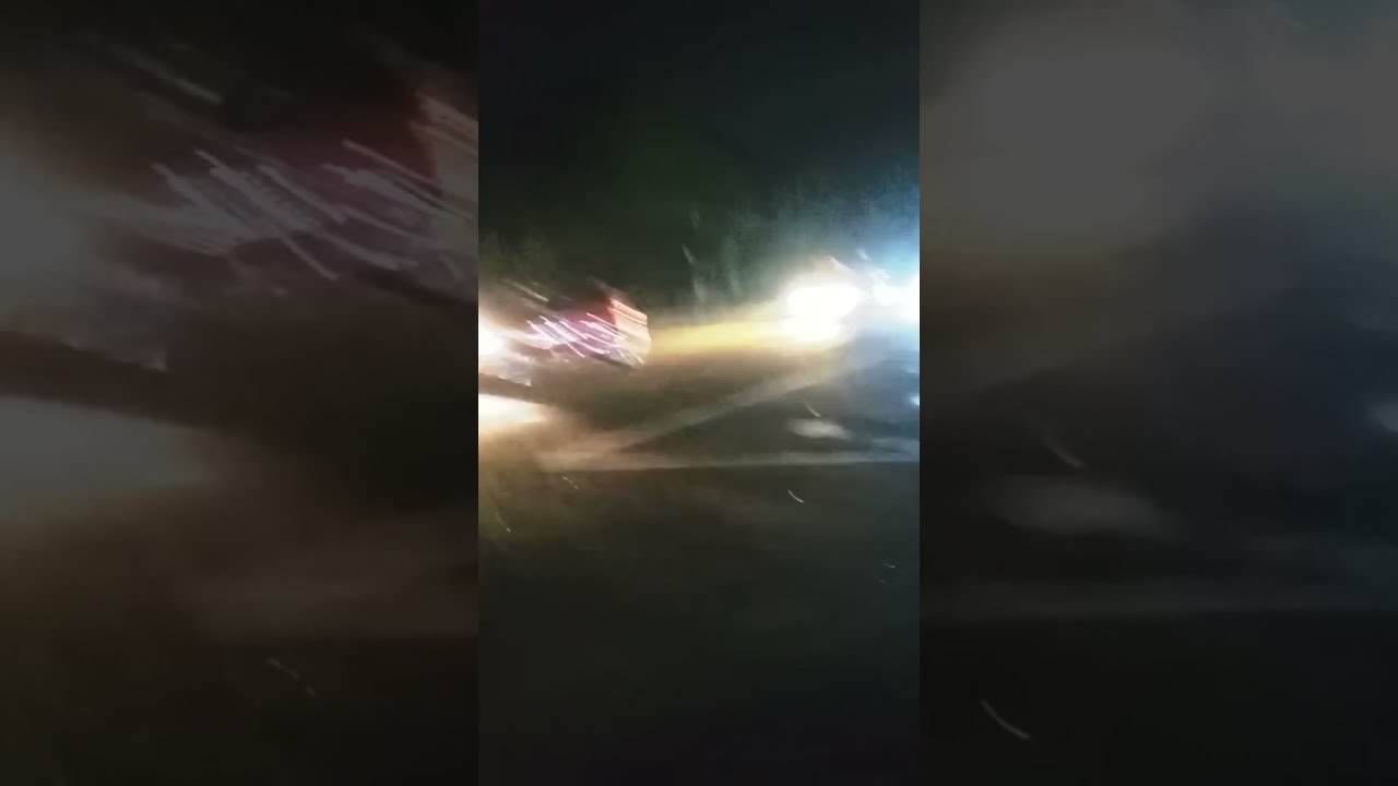 SUASANA SEPANJANG JALAN PANGKUNGTANAH