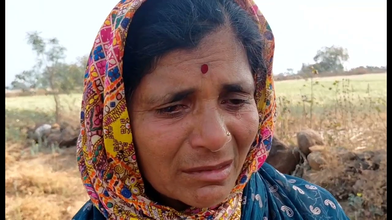 भोकरदन तालुक्यातील सावखेडा येथेअज्ञातव्यक्तीनेप्रभाकर जाधव या शेतकऱ्याच्या  मकेच्या गंजीला लावली आग 