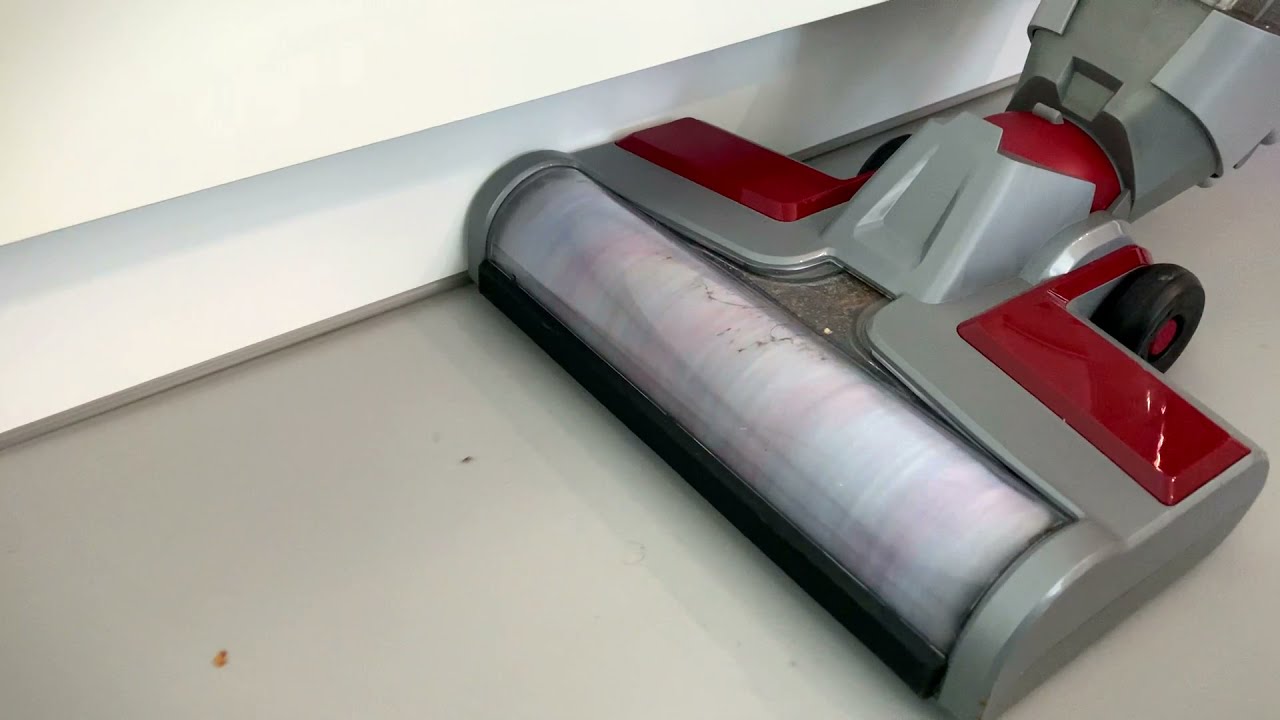 Hibridni čistilec tal Tornado Aqua Bralko 4v1 - sesa, pomiva, UV-sterilizira in se samoočisti