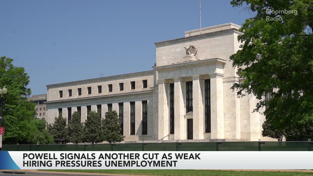 Powell Signals Another Cut on Weak Hiring