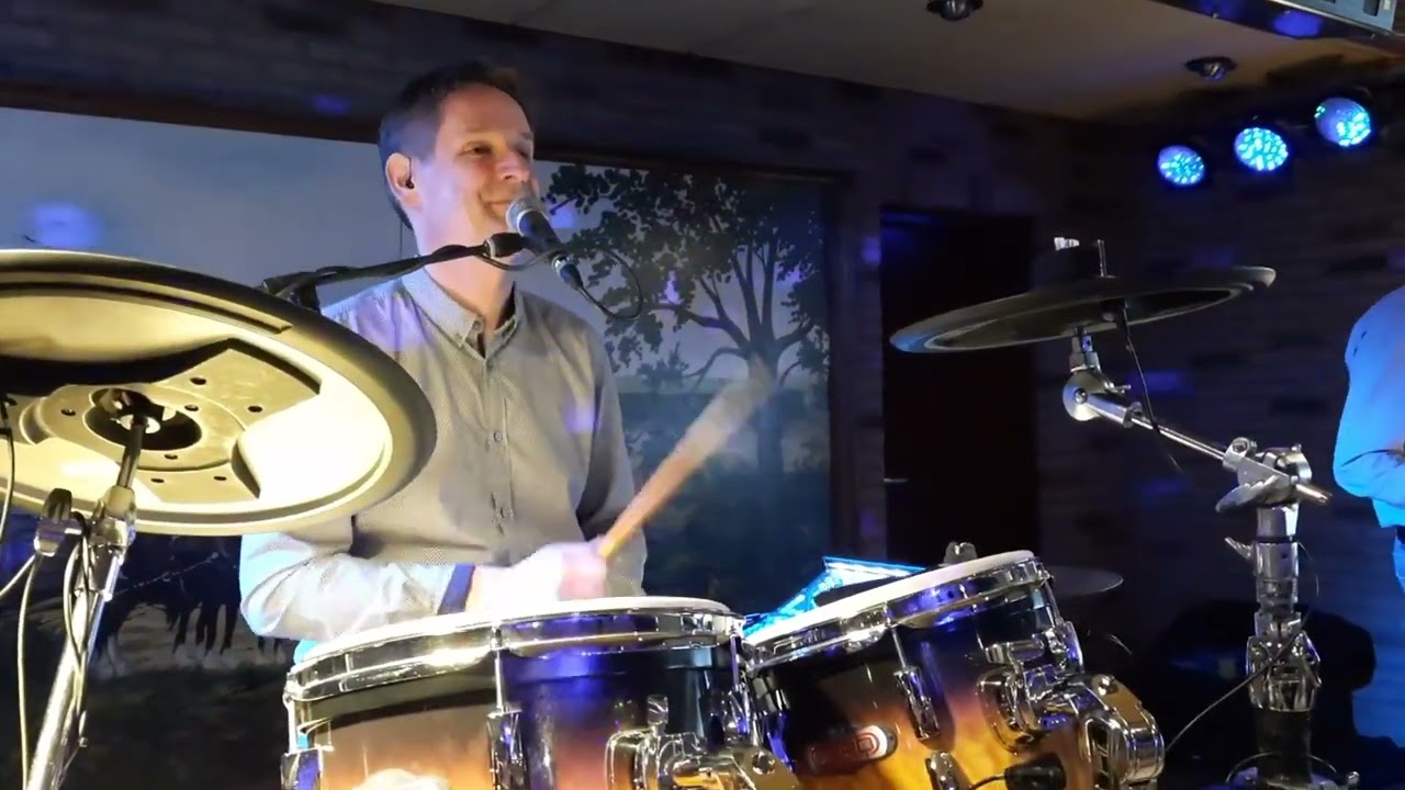 Jersey Live - Ons moeder - De Engelbewaarder - CCR medley