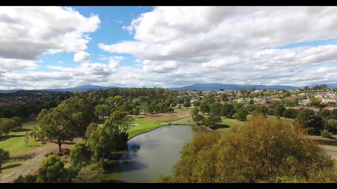 Country Club Tasmania Golf Course by Sky Devil