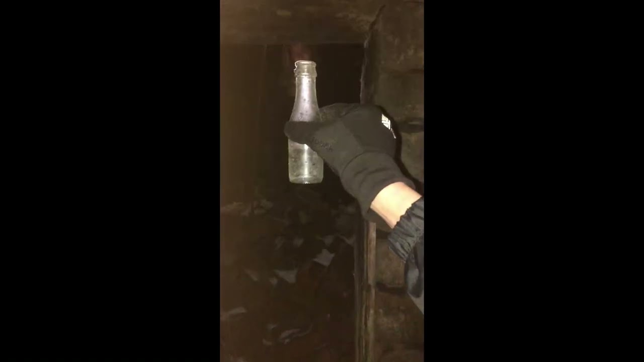 The abandoned house in the hills 