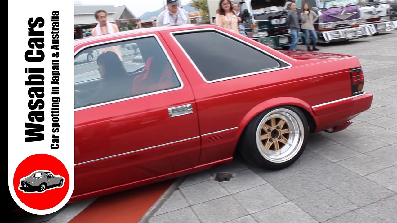 Old-School Regulars Rolling In & Out in Yamaguchi