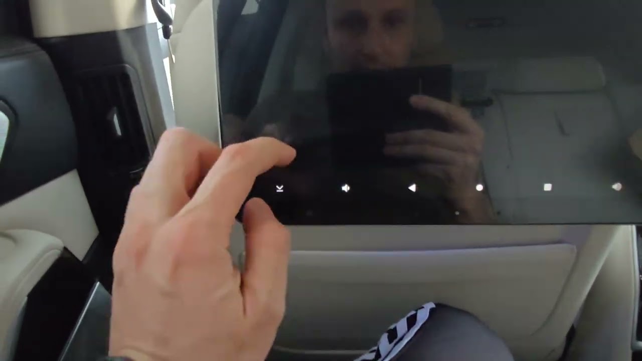 How to mount rear entertainment screens on BMW X5 X6 X7 (G Series)
