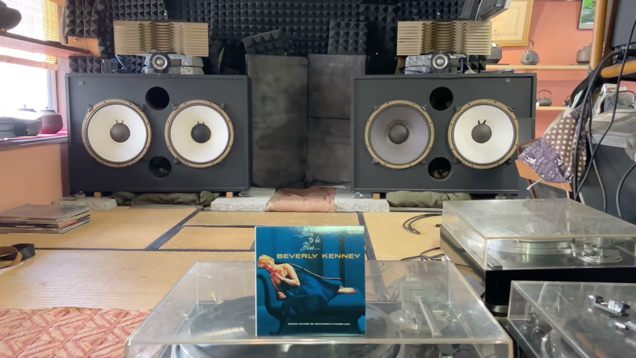 ベヴァリー・ケニー   It's A Blue WorldBeverly KenneyBorn To Be Blue