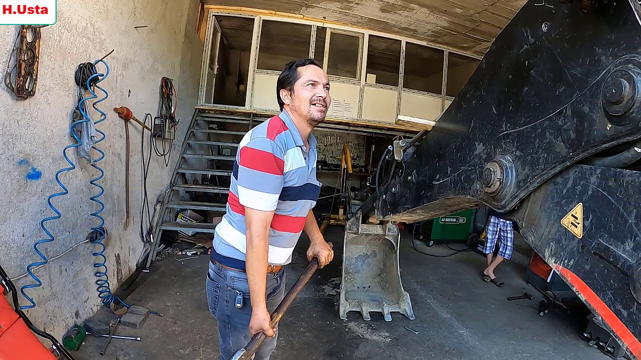 Hidromek Beko Loder Uzar Bom tamiri Ve Yağ Değişimi yaptık
