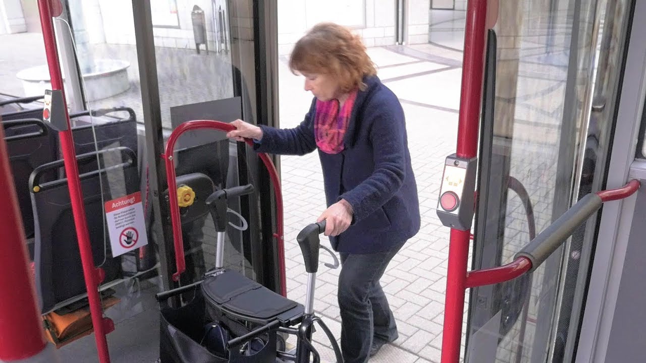 Rollatortipps für Bus und Bahn