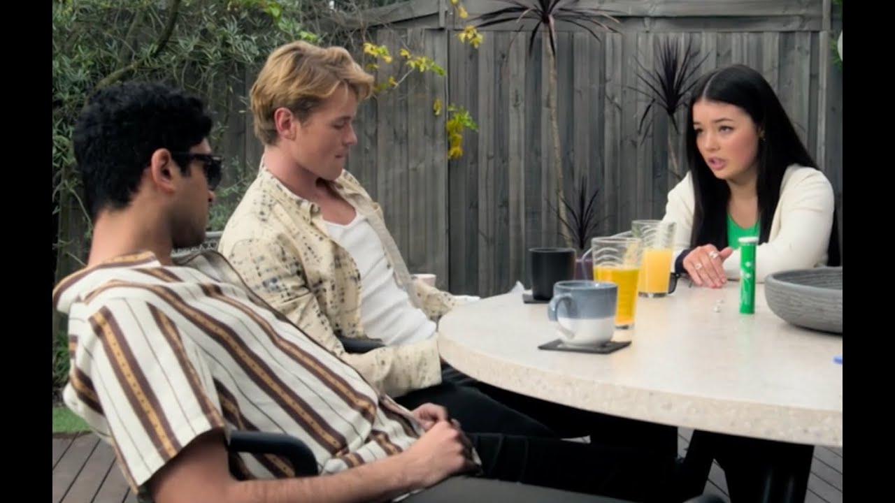 8967-2 Sadie gets some advice from hangover duo, Byron & Haz about uni.