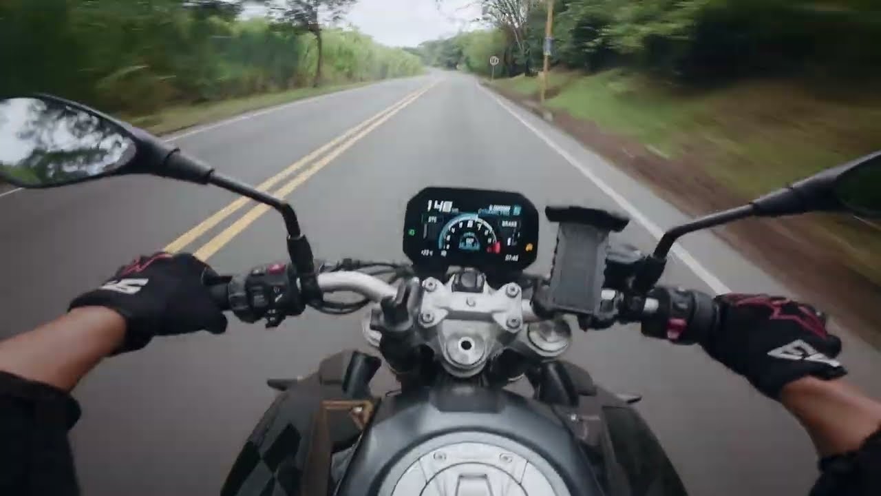 Roldanillo - Armenia BMW F900R