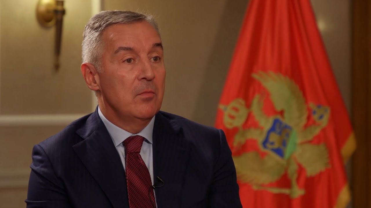 Milo Đukanović o Amfilohiju i crkvi