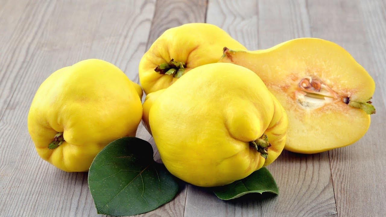 طريقة تقطيع وتخزينزالسفرجل بسهولة في الثلاجة حافظي عليه طري ولذيذ لأطول مدة🍋+طاجين السفرجل المغربي 👌