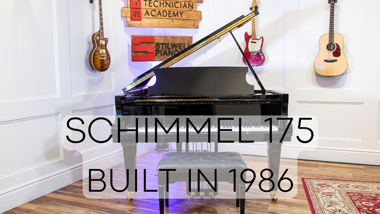 Schimmel  Baby Grand Piano Built in 1986