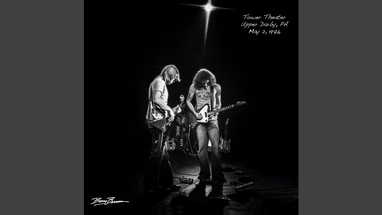 Walkin' Blues (Live)