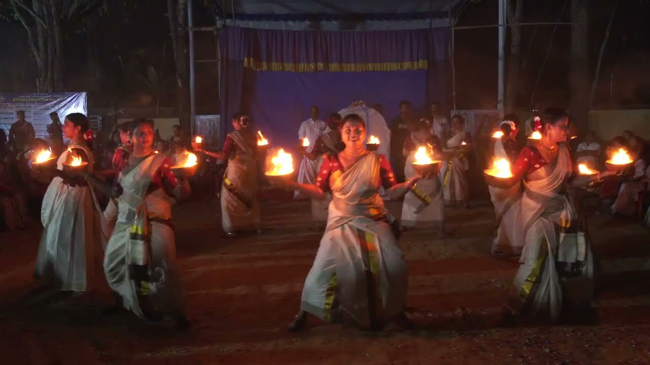 തൃക്കടുങ്ങല്ലൂരപ്പനു  മാതംഗി ഹരിചന്ദനയുടെ നൃത്തസമർപ്പണം 🙏
