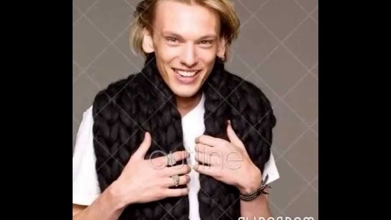 Jamie campbell bower slideshow