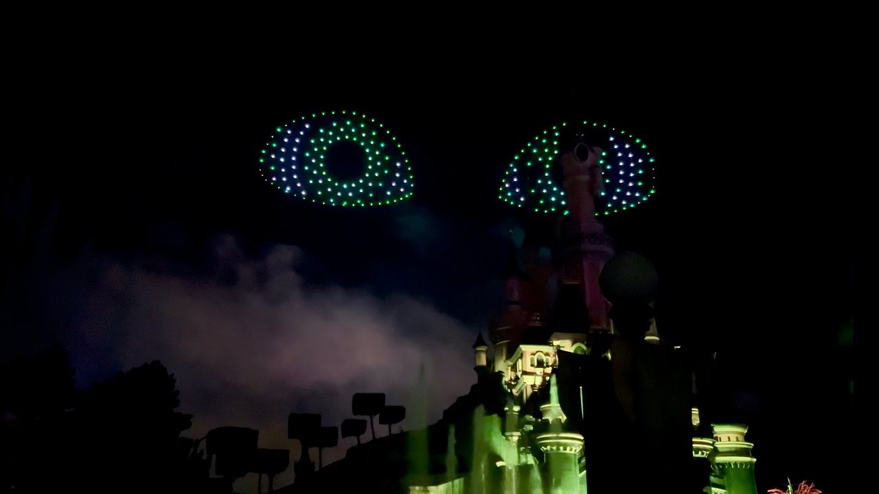 Disney Tales of Magic (2025) – “We Don’t Talk About Bruno” | Spectacle nocturne Disneyland Paris