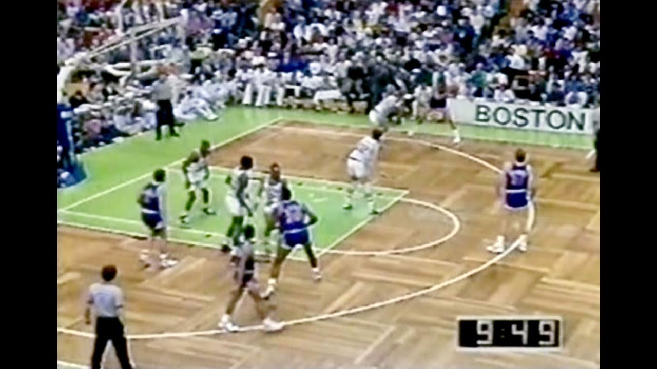 Tom Chambers Huge Dunk on the Boston Celtics!