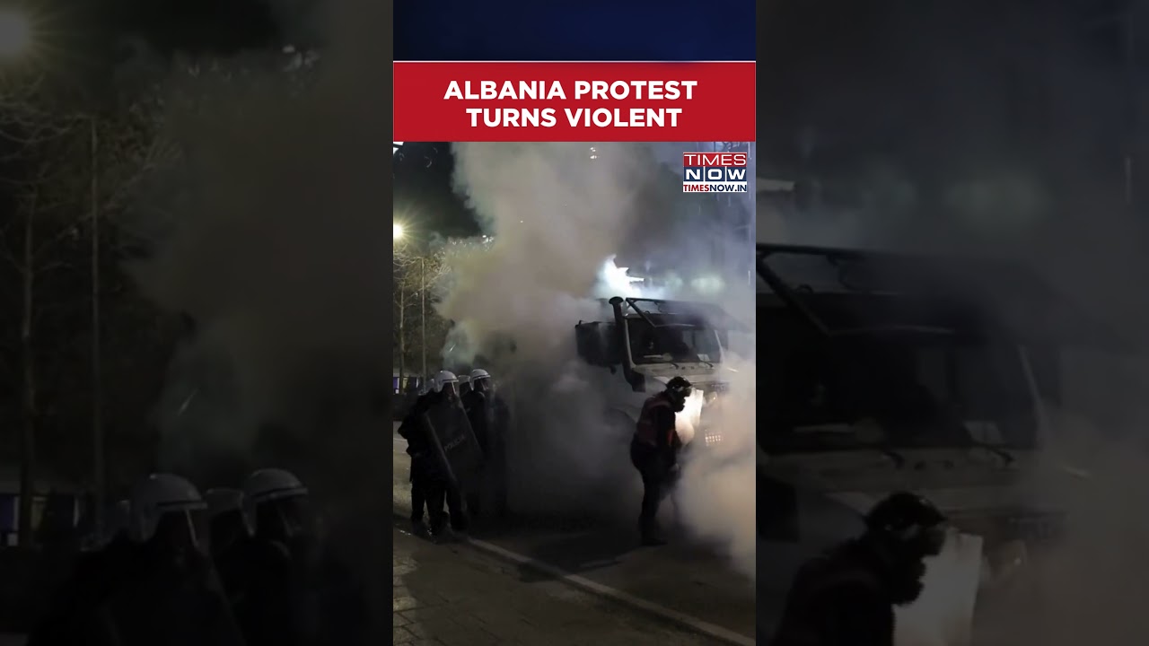 Albanian Police And Protesters Clash Again At Latest Anti-Government Demonstration #shorts