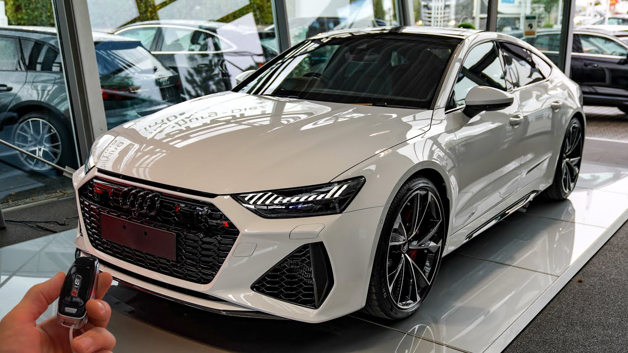 2020 Audi RS7 Sportback (600hp) - Sound & Visual Review!