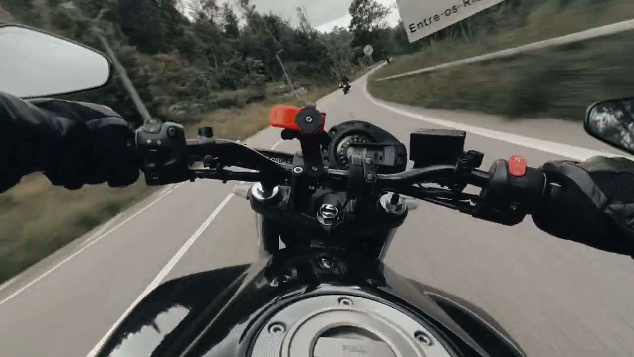 Yamaha FZ6 (Dominator SlipON) - Portugal N108